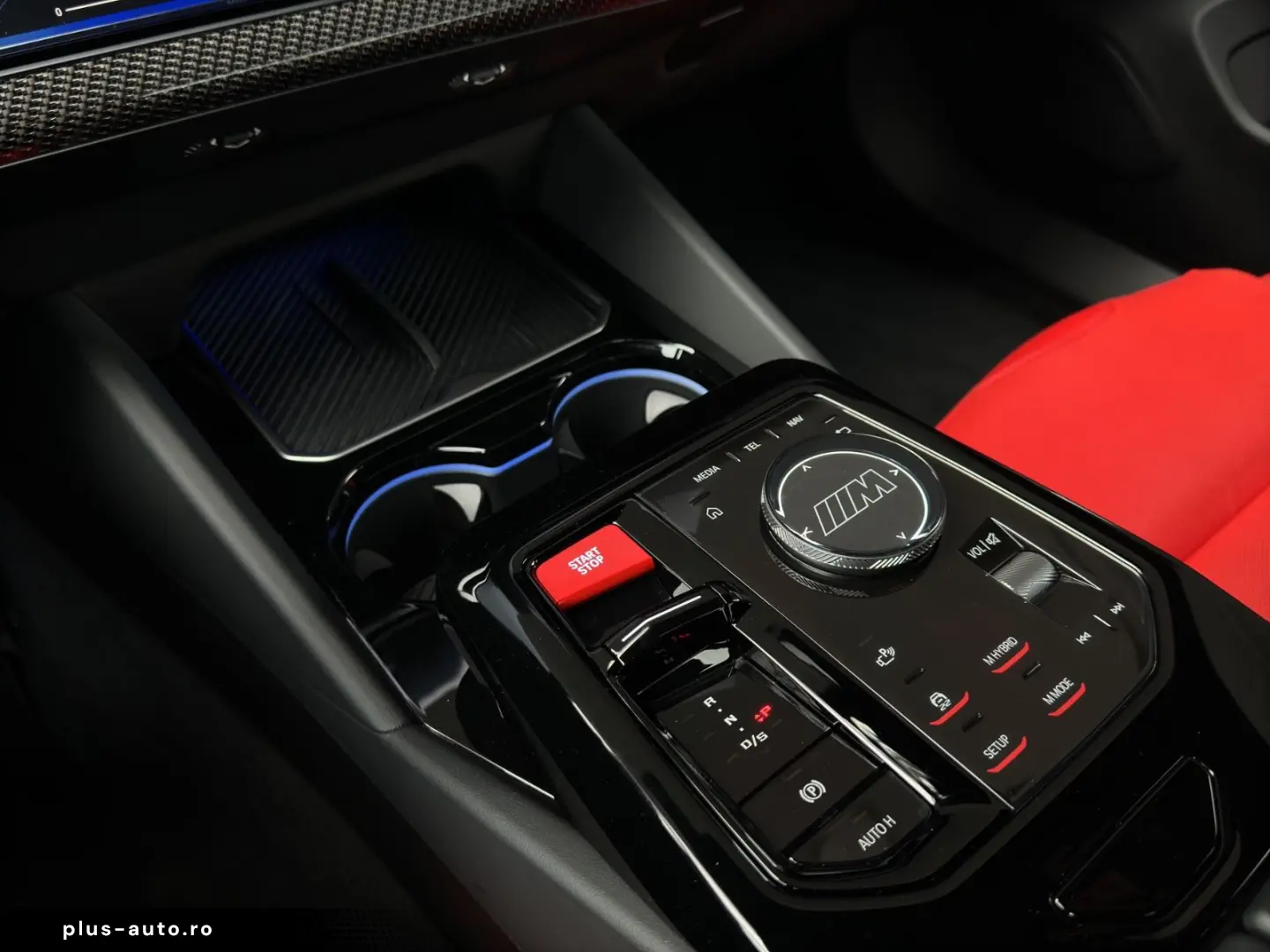BMW M5 G90 B&W PANO CARBON GARANTIE VENT HUD 360