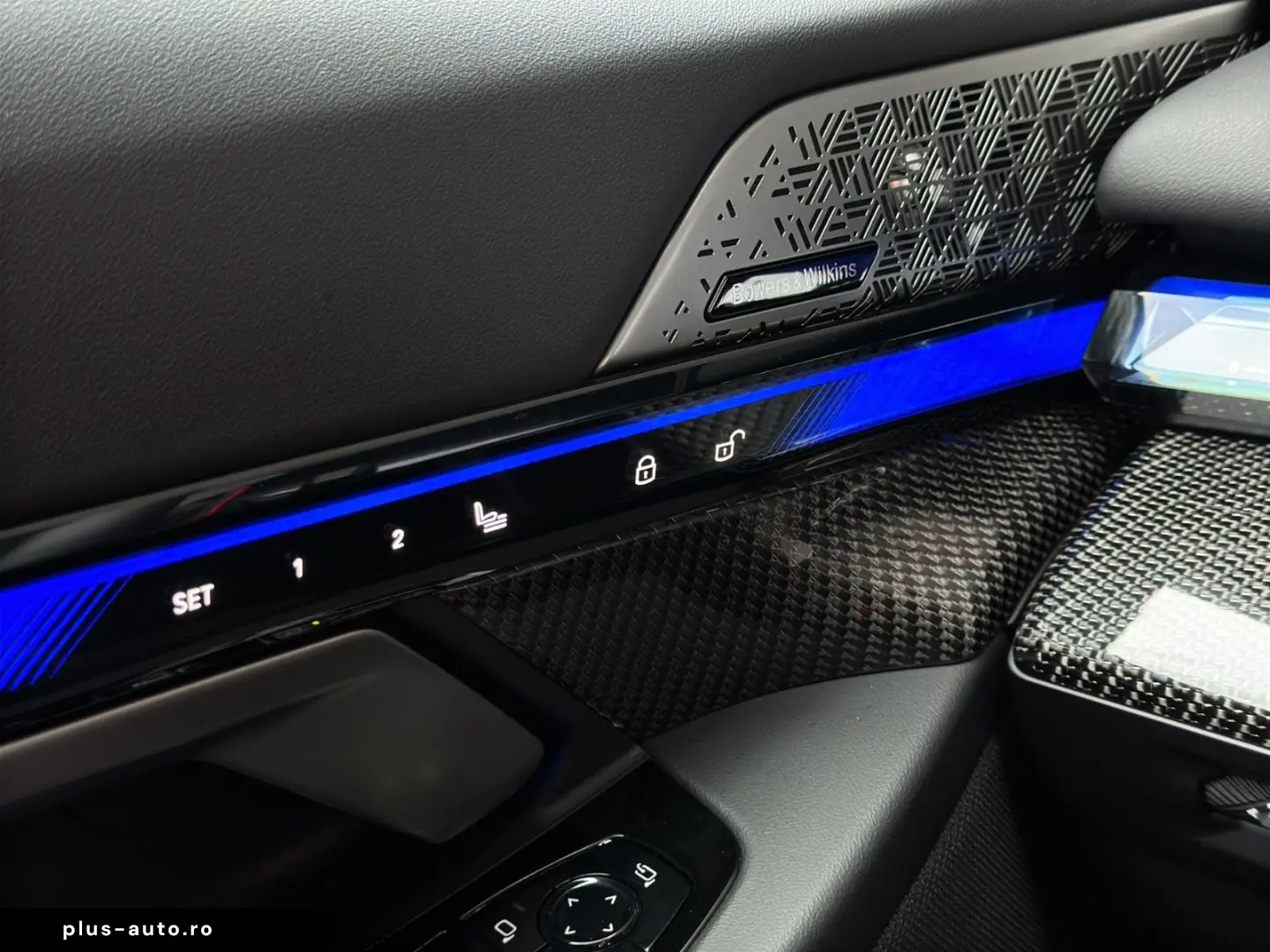 BMW M5 G90 B&W PANO CARBON GARANTIE VENT HUD 360