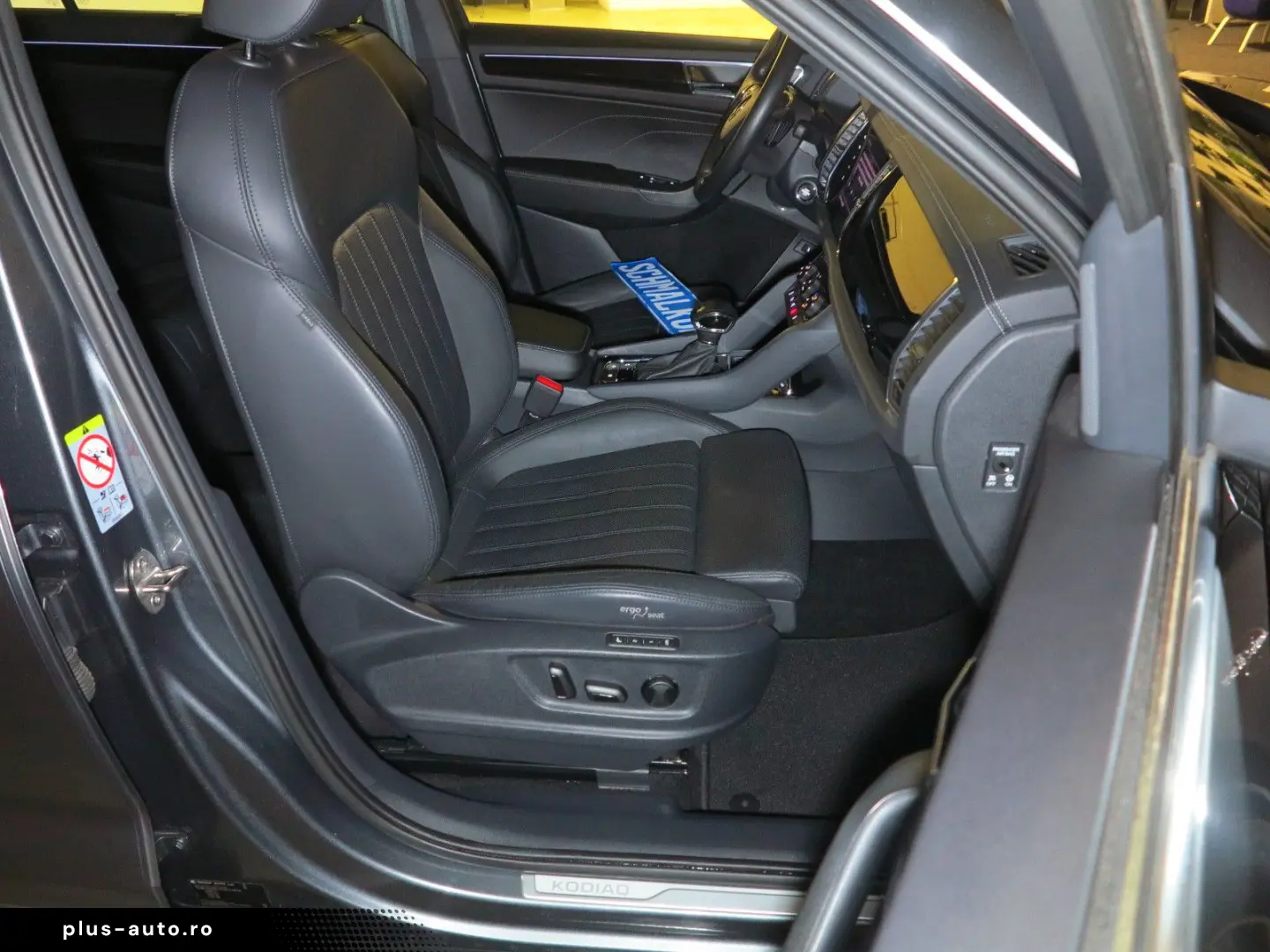 SKODA Kodiaq TDI2.0 SCR DSG7 L&K 4x4 Leder eSAD AHK