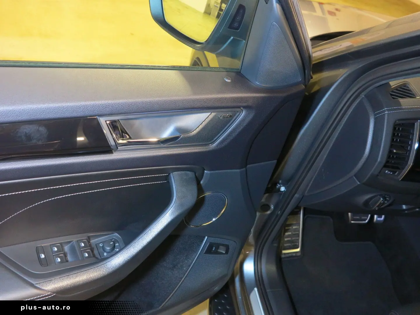 SKODA Kodiaq TDI2.0 SCR DSG7 L&K 4x4 Leder eSAD AHK