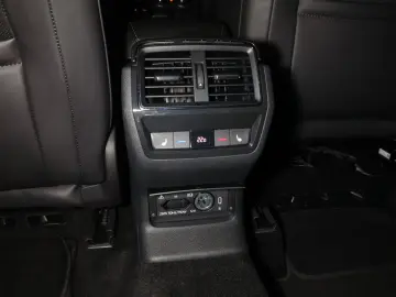SKODA Kodiaq TDI2.0 SCR DSG7 L&K 4x4 Leder eSAD AHK