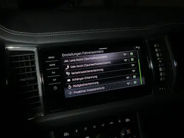 SKODA Kodiaq TDI2.0 SCR DSG7 L&K 4x4 Leder eSAD AHK