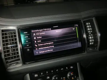 SKODA Kodiaq TDI2.0 SCR DSG7 L&K 4x4 Leder eSAD AHK