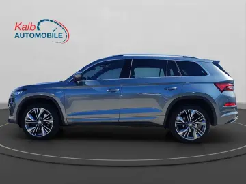 SKODA KODIAQ 2.0TDI DSG 4x4 L&K NAVI AHK PANO 360