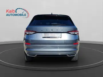 SKODA KODIAQ 2.0TDI DSG 4x4 L&K NAVI AHK PANO 360