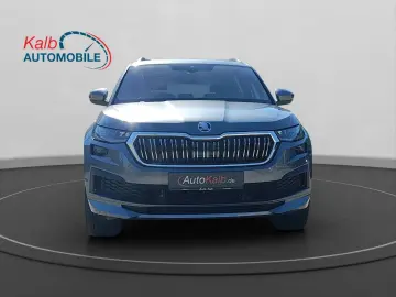 SKODA KODIAQ 2.0TDI DSG 4x4 L&K NAVI AHK PANO 360