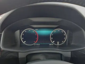 SKODA KODIAQ 2.0TDI DSG 4x4 L&K NAVI AHK PANO 360