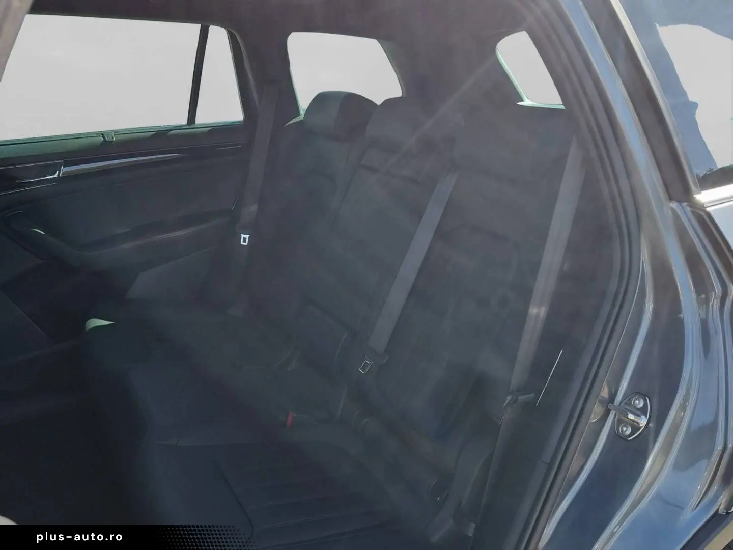 SKODA KODIAQ 2.0TDI DSG 4x4 L&K NAVI AHK PANO 360