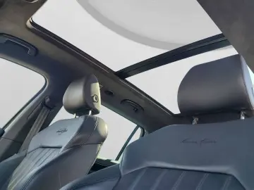 SKODA KODIAQ 2.0TDI DSG 4x4 L&K NAVI AHK PANO 360