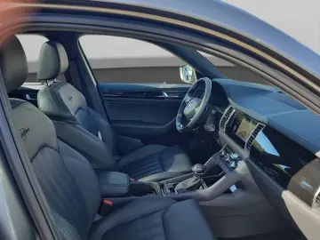 SKODA KODIAQ 2.0TDI DSG 4x4 L&K NAVI AHK PANO 360