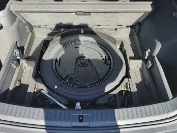 SKODA KODIAQ 2.0TDI DSG 4x4 L&K NAVI AHK PANO 360