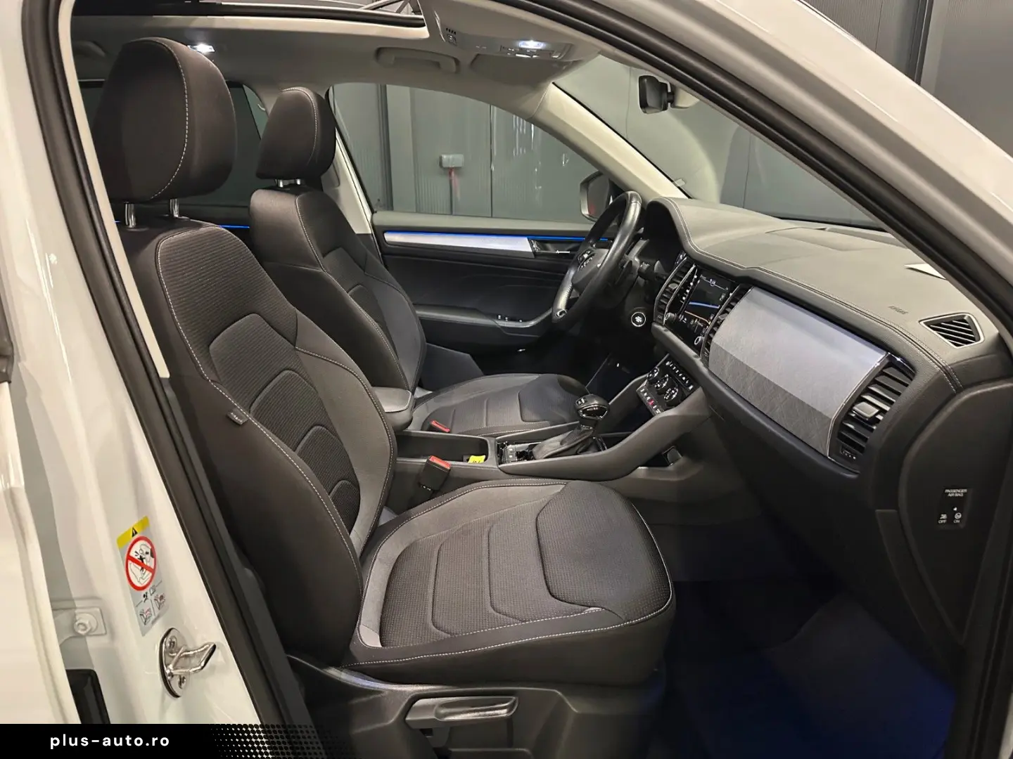 SKODA Kodiaq Tour 4x4  19Zoll PANORAMA 360 Standhzg