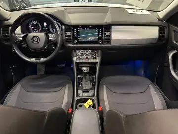SKODA Kodiaq Tour 4x4  19Zoll PANORAMA 360 Standhzg