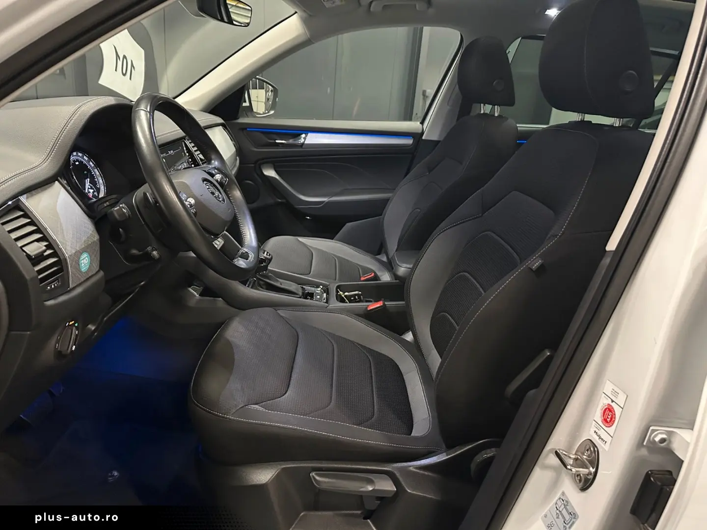 SKODA Kodiaq Tour 4x4  19Zoll PANORAMA 360 Standhzg