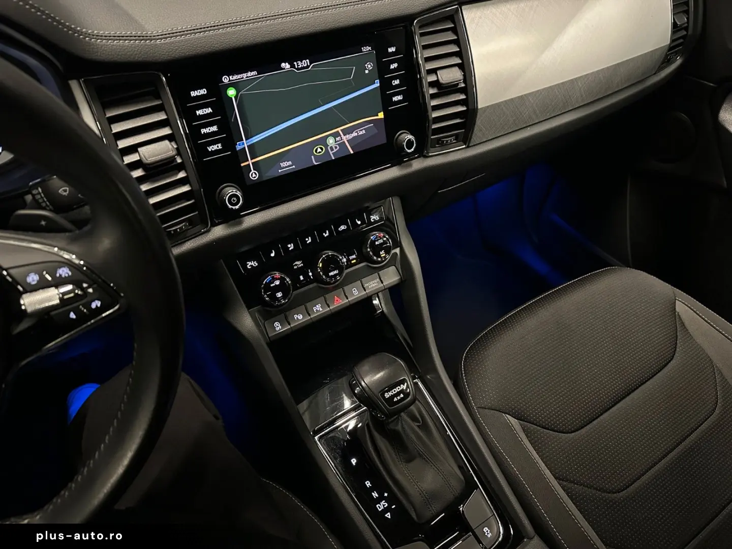 SKODA Kodiaq Tour 4x4  19Zoll PANORAMA 360 Standhzg