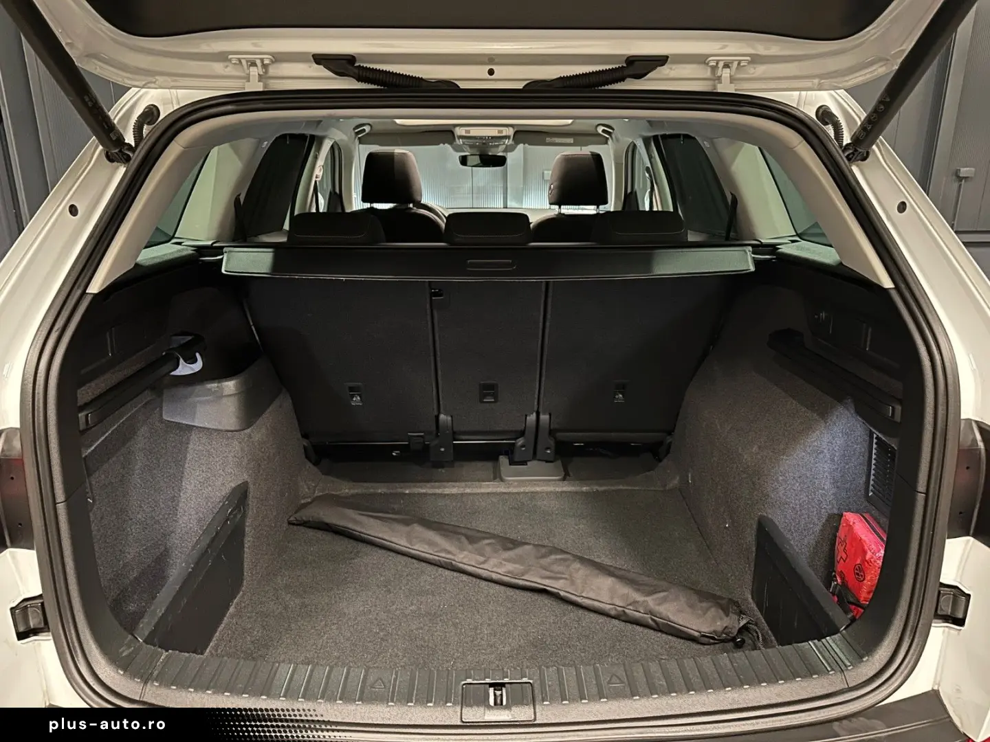 SKODA Kodiaq Tour 4x4  19Zoll PANORAMA 360 Standhzg