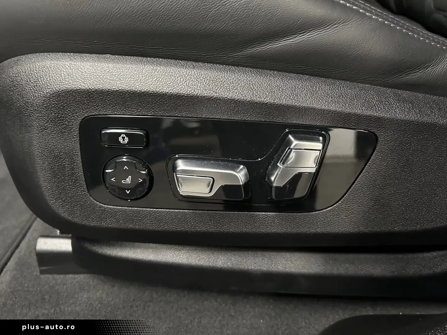 BMW X6 M Competition Harman Kardon