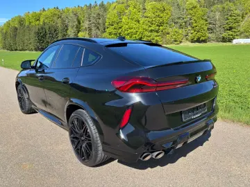 BMW X6 M Competition DriversPack HeadUp Pano H&K AHK