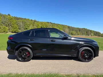 BMW X6 M Competition DriversPack HeadUp Pano H&K AHK