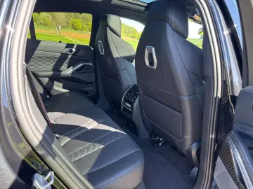 BMW X6 M Competition DriversPack HeadUp Pano H&K AHK