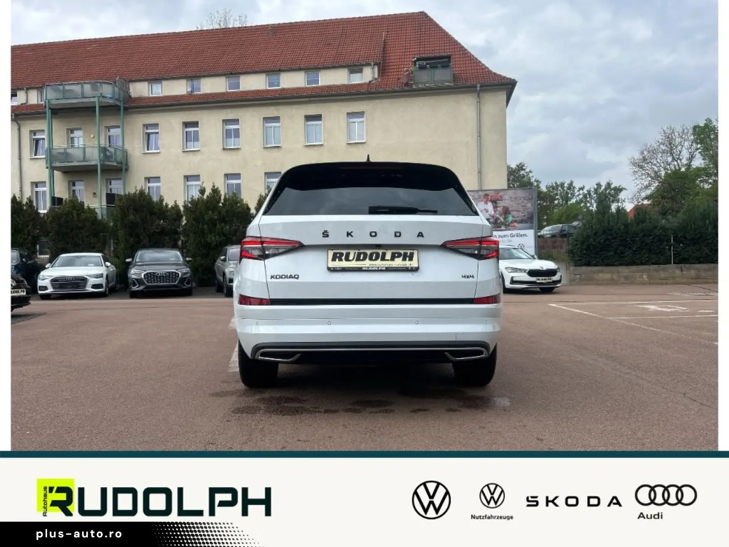 SKODA Kodiaq 2.0 TDI Sportline 4x4 ACC StandHZG 360  L