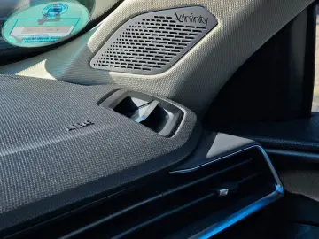 LYNC AND CO 01 Hybrid