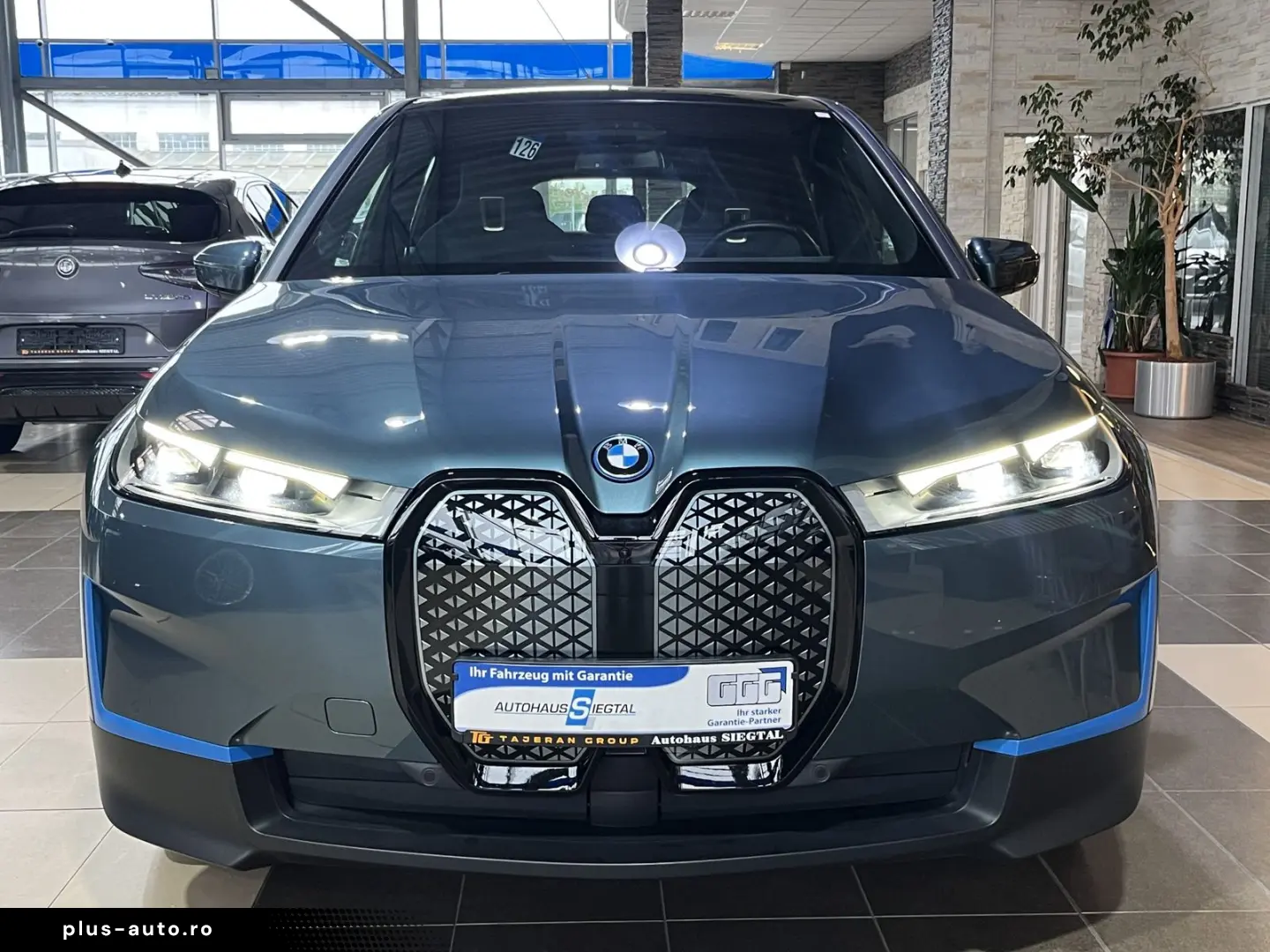 BMW iX 50 xDrive Pano. Harman Kardon LED HUD AHK