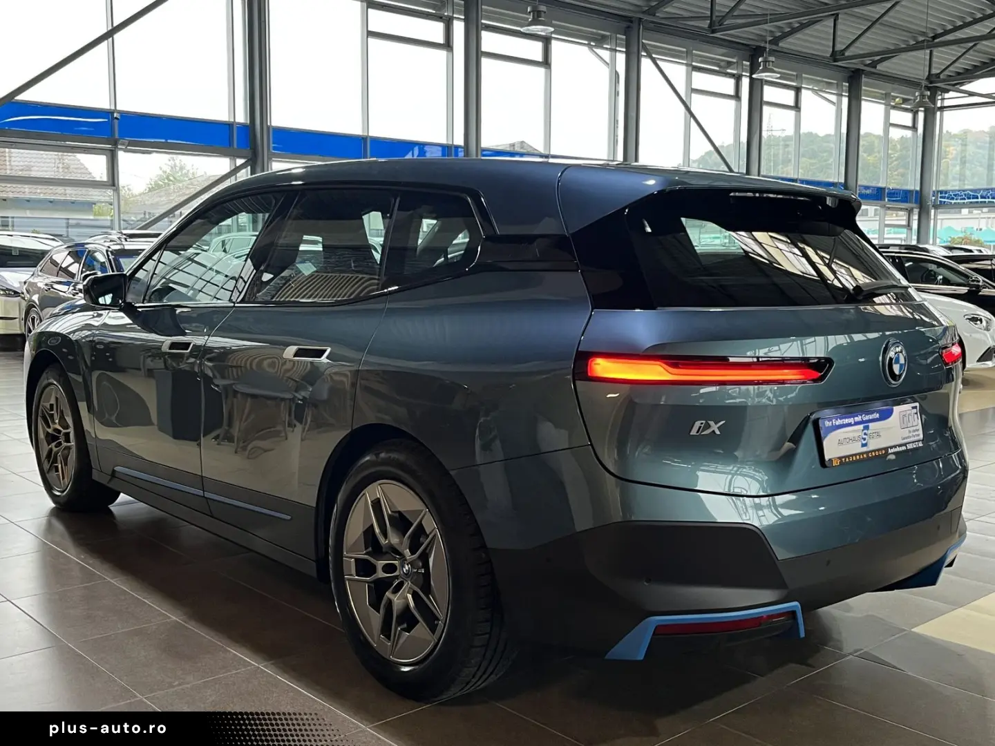 BMW iX 50 xDrive Pano. Harman Kardon LED HUD AHK