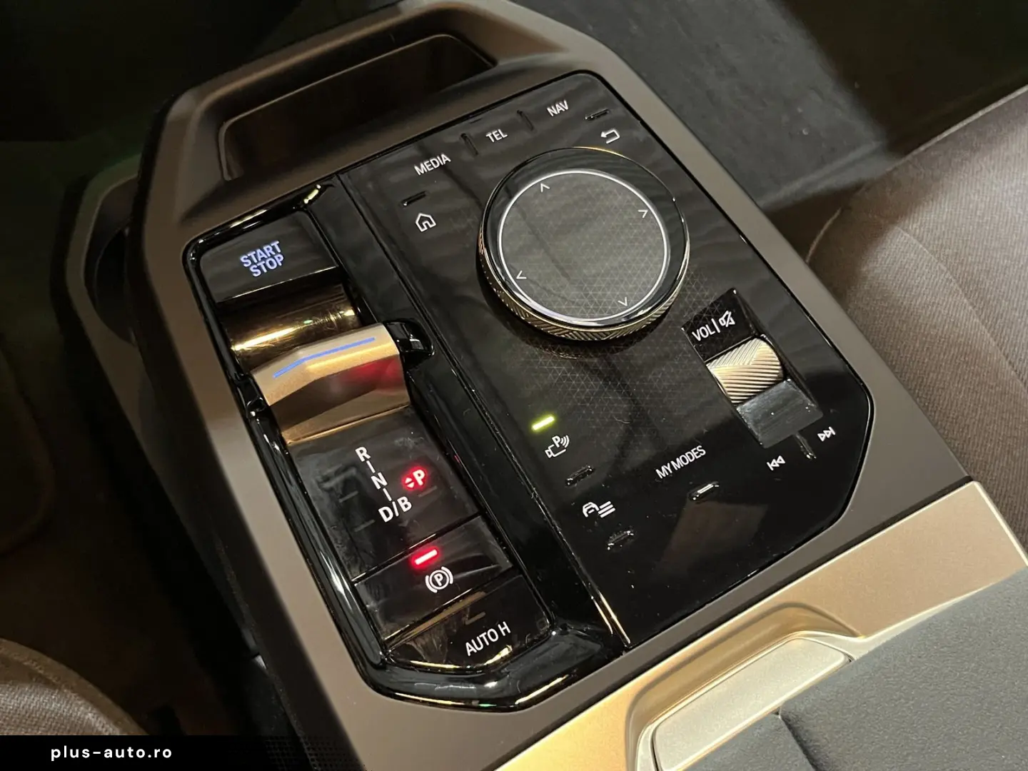 BMW iX 50 xDrive Pano. Harman Kardon LED HUD AHK