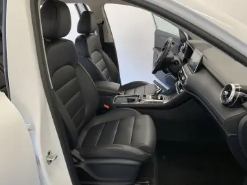 MG EHS PHEV Comfort 17kWh CAM LEDER NAV SHZ ACC