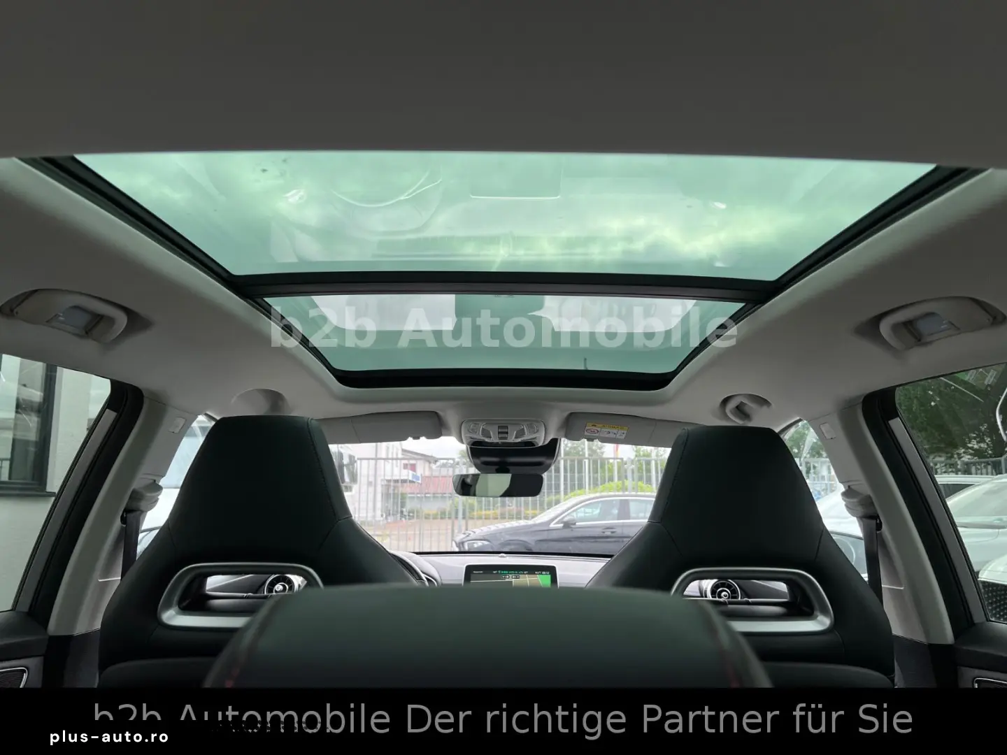 MG EHS Luxury PHEV Pano Key Virtual 18Zoll Anhänger