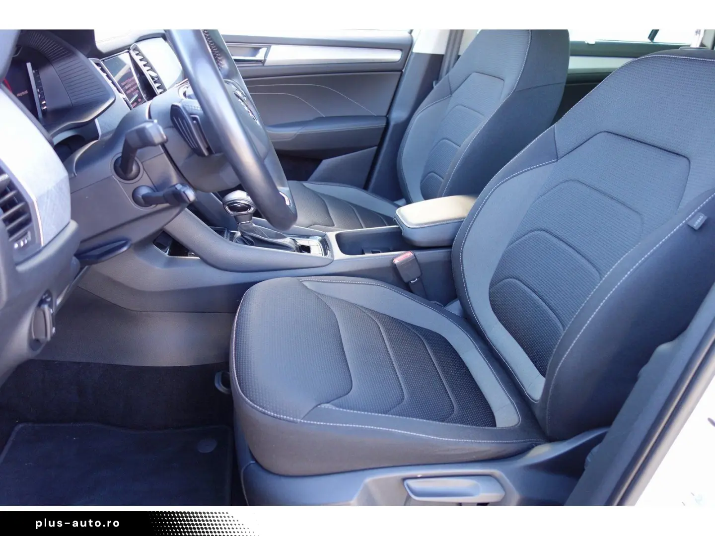 SKODA Kodiaq 2.0 TDI Tour DSG 4x4 AHK PANO LED NAVI VC