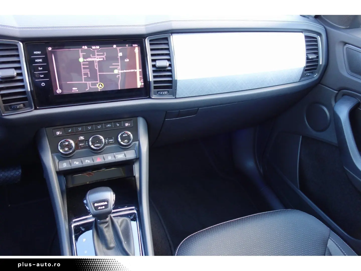 SKODA Kodiaq 2.0 TDI Tour DSG 4x4 AHK PANO LED NAVI VC
