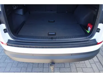 SKODA Kodiaq 2.0 TDI Tour DSG 4x4 AHK PANO LED NAVI VC