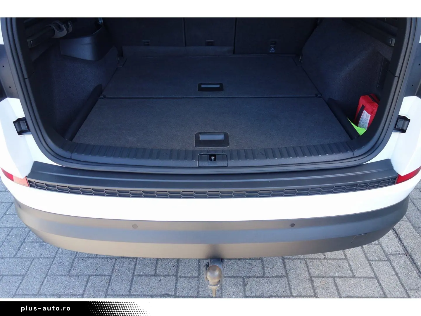 SKODA Kodiaq 2.0 TDI Tour DSG 4x4 AHK PANO LED NAVI VC