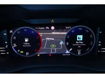 SKODA Kodiaq 2.0 TDI Tour DSG 4x4 AHK PANO LED NAVI VC