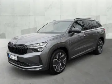 SKODA Kodiaq 2.0 TDI DSG 4x4 SPORTLINE  AHK  PANO  DCC