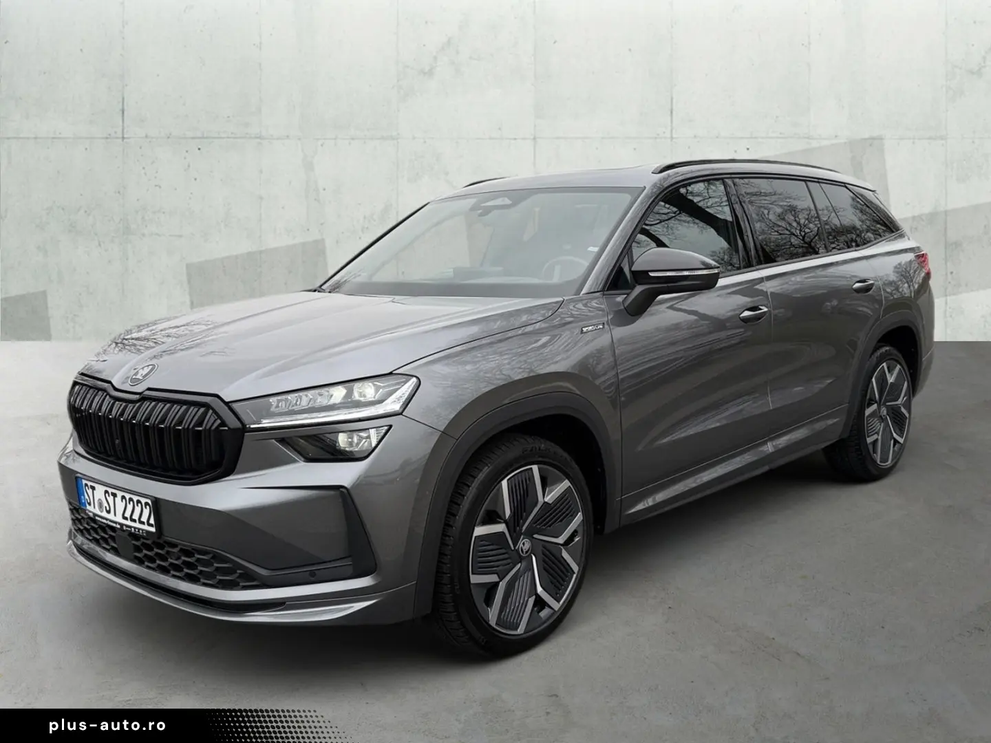 SKODA Kodiaq 2.0 TDI DSG 4x4 SPORTLINE  AHK  PANO  DCC