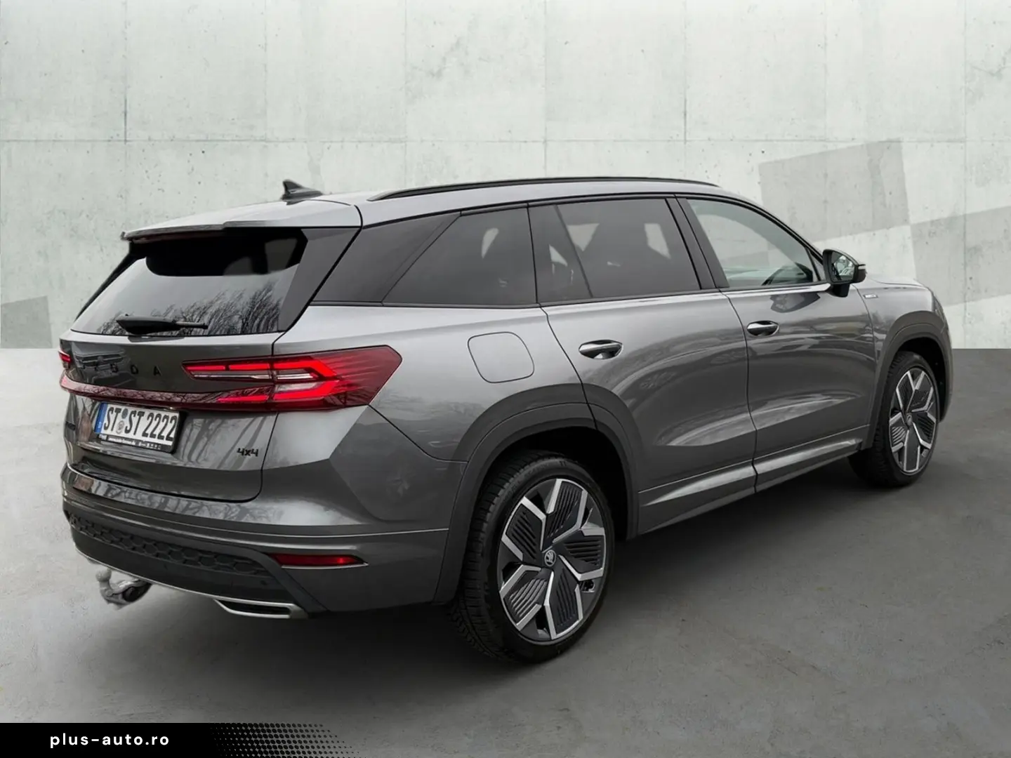 SKODA Kodiaq 2.0 TDI DSG 4x4 SPORTLINE  AHK  PANO  DCC