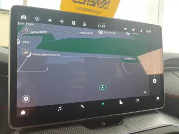 SKODA Kodiaq 2.0 TSI RS 4x4 NAVI MATRIX-LED AHK PANO