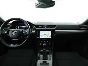 SKODA Superb Combi 1.5 TSI