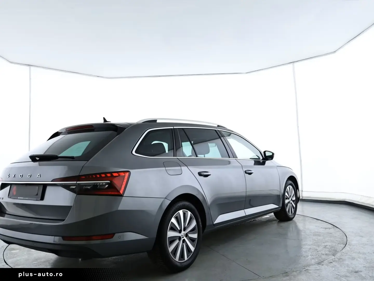 SKODA Superb Combi 1.5 TSI