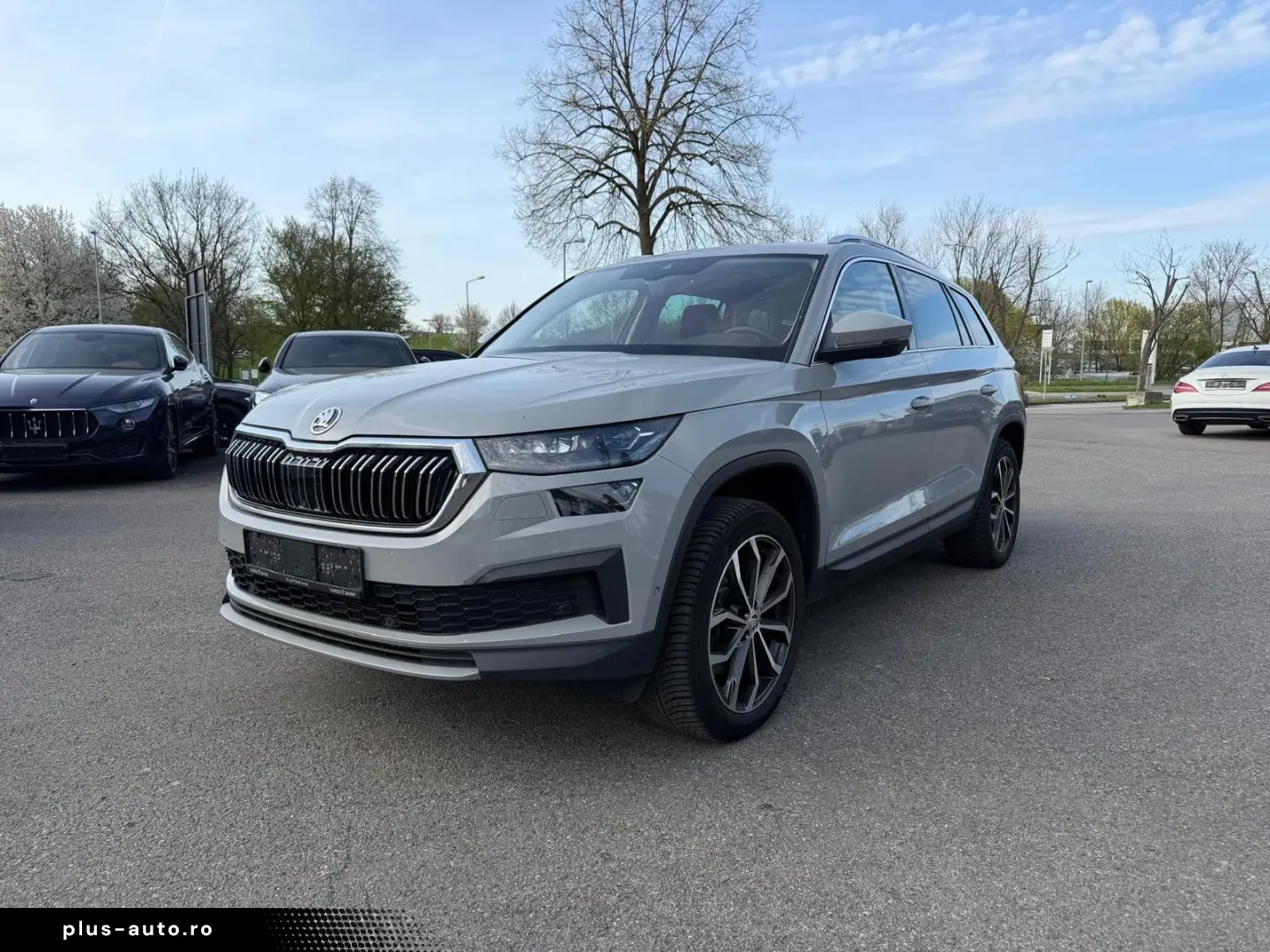 SKODA Kodiaq Style 4x4 DSG PANO ACC 360 STD-HZG AHK