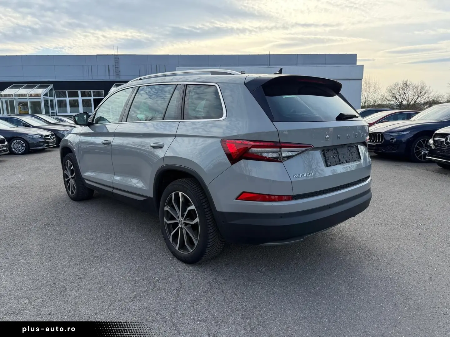 SKODA Kodiaq Style 4x4 DSG PANO ACC 360 STD-HZG AHK