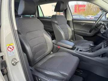 SKODA Kodiaq Style 4x4 DSG PANO ACC 360 STD-HZG AHK