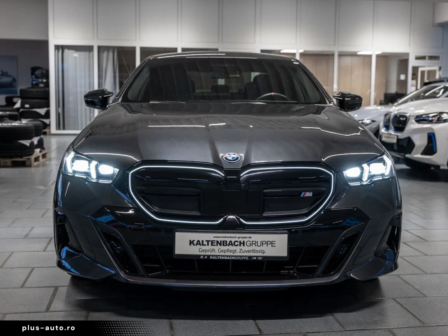 BMW i5 M60 xDrive HUD LED SITZBELÜFTUNG ACC B&W NAVI