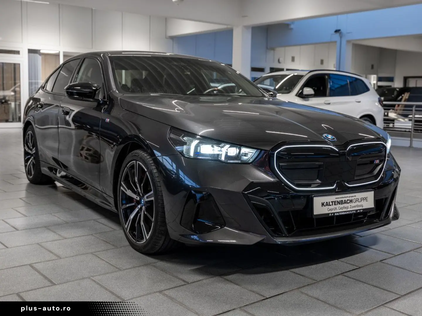 BMW i5 M60 xDrive HUD LED SITZBELÜFTUNG ACC B&W NAVI