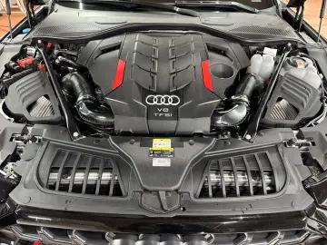 AUDI S8 TFSI qu tiptro 360  AHK B&O Adv HuD Pano Sthz