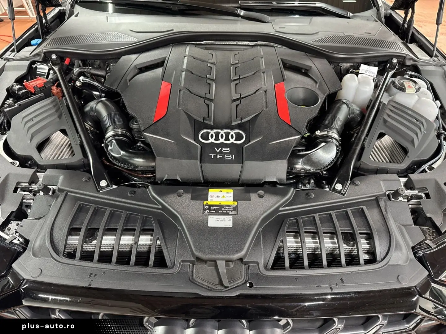 AUDI S8 TFSI qu tiptro 360  AHK B&O Adv HuD Pano Sthz