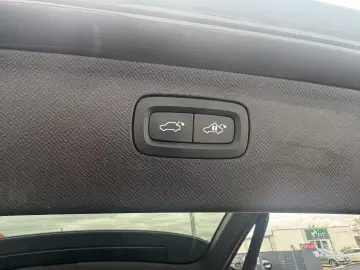 Volvo XC90 B5 D AWD Inscription HeadUp